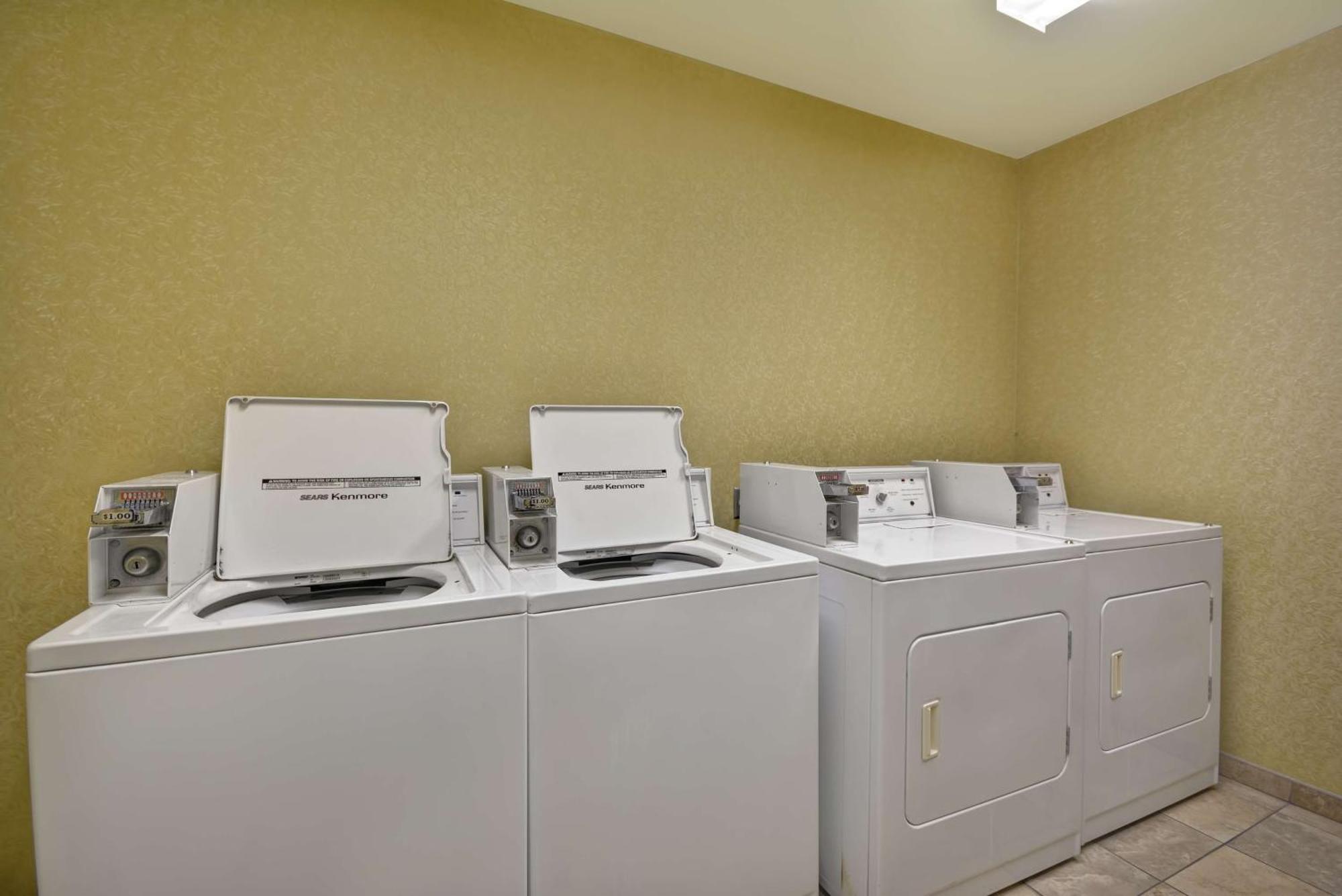 Hampton Inn & Suites Savannah Historic District Екстер'єр фото