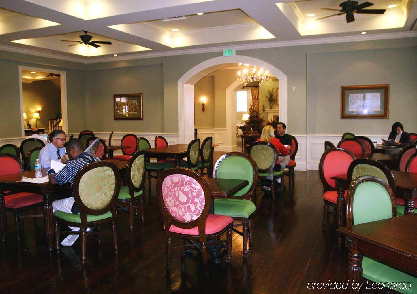 Hampton Inn & Suites Savannah Historic District Ресторан фото