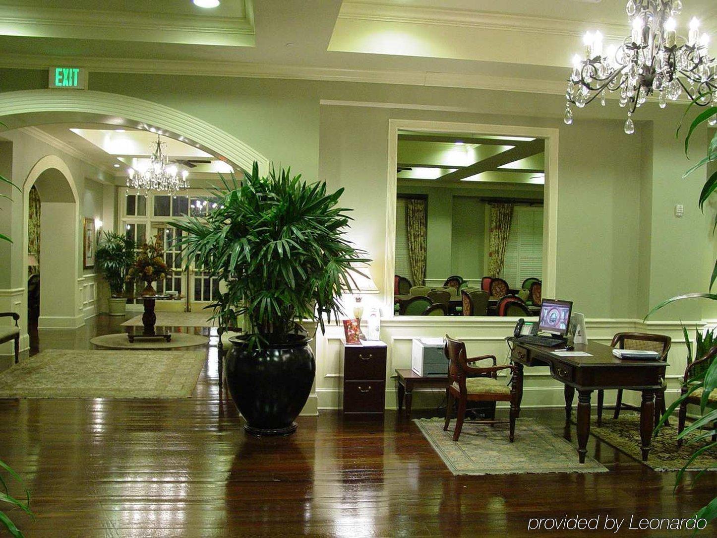 Hampton Inn & Suites Savannah Historic District Інтер'єр фото